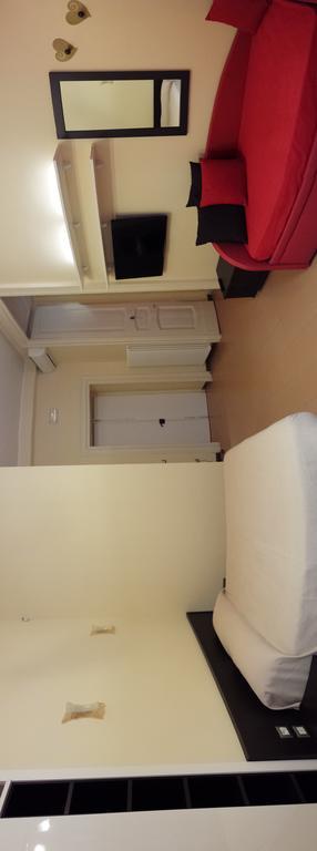 Duomo 89 Bed & Breakfast เนเปิลส์ ห้อง รูปภาพ