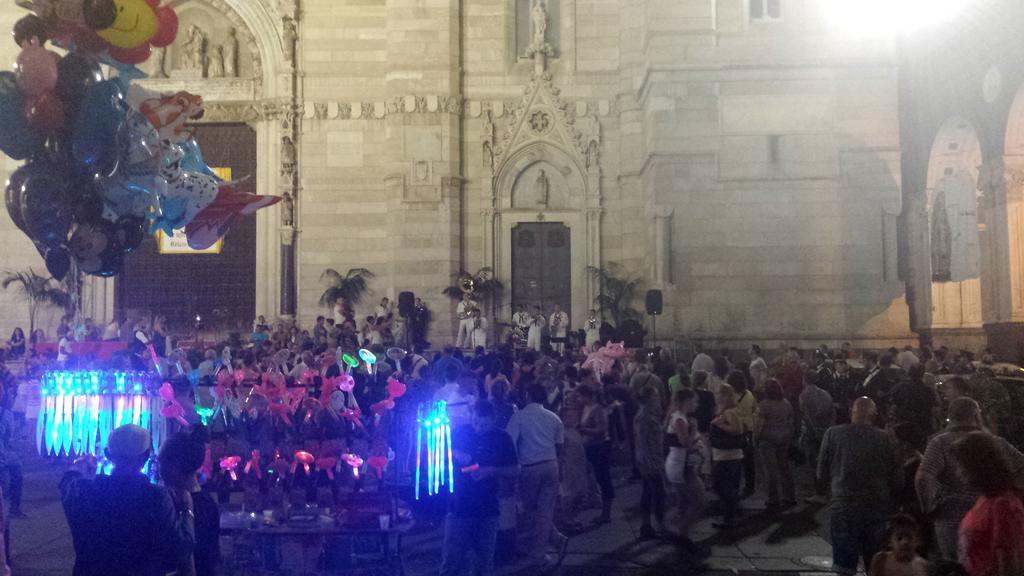 Duomo 89 Bed & Breakfast เนเปิลส์ ภายนอก รูปภาพ