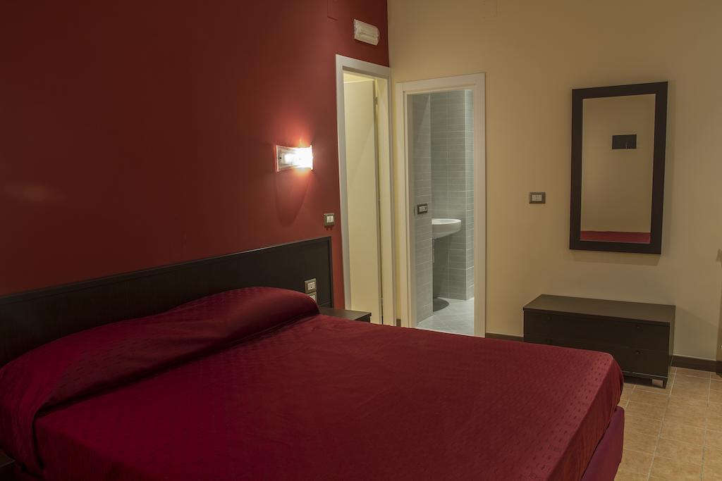 Duomo 89 Bed & Breakfast เนเปิลส์ ห้อง รูปภาพ